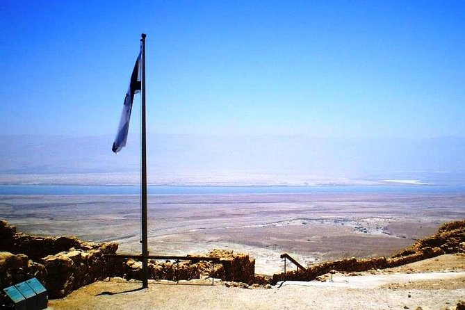 Along the Dead Sea exciting Private Tour - How Levi’s guiding style affects the day