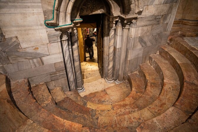 Ancient Wonders Private Tour Jerusalem&Bethlehem from Ashdod Port - Bethlehem adds a different border and cultural setting