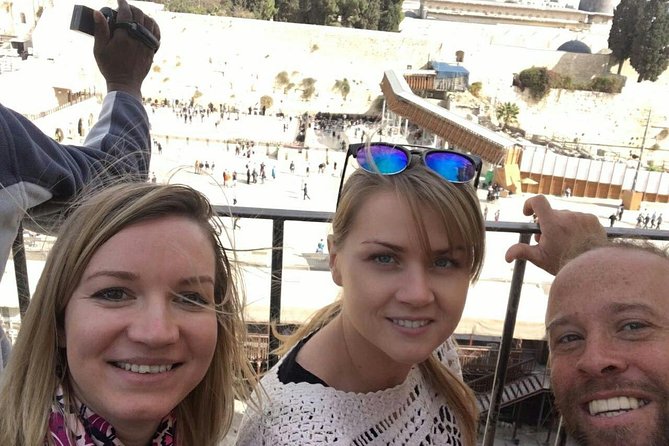 Boutique Walking Tour of Jerusalem - The Western Wall and the meaning of access