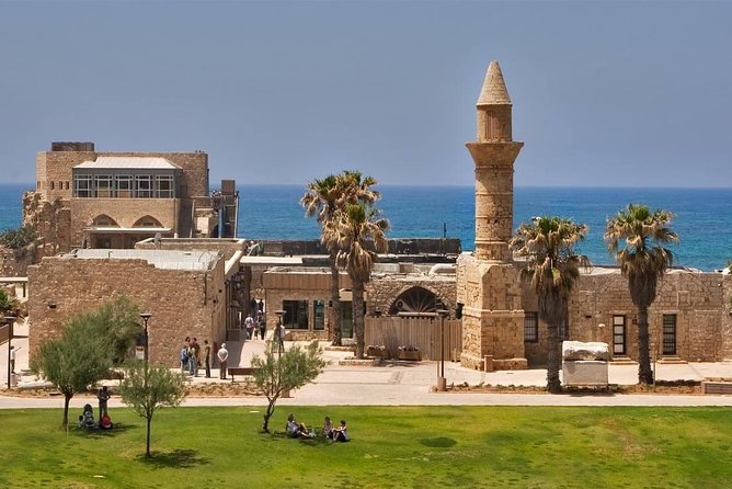 Caesarea, Haifa, Rosh Hanikra, and Acre Tour from Jerusalem - What the guides add to the day