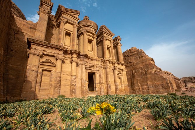 Day Tour to Petra from Eilat - The short horseback approach to Petra