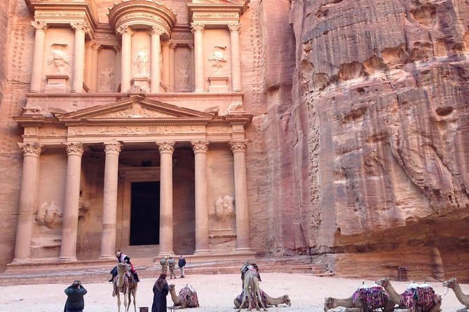 Day Tour to Petra from Eilat - Crossing into Jordan by a second vehicle