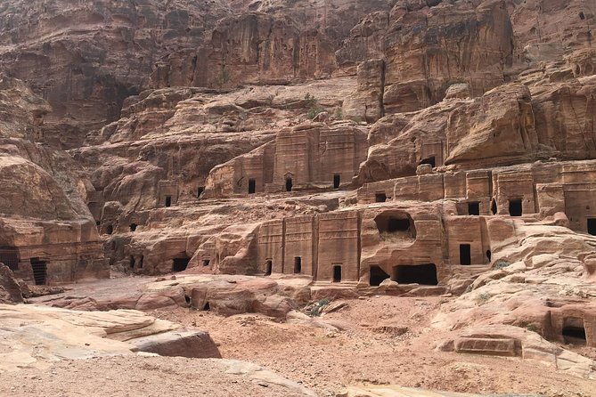 Day tour to Petra from Jerusalem - Wadi Rum and the Aqaba return route