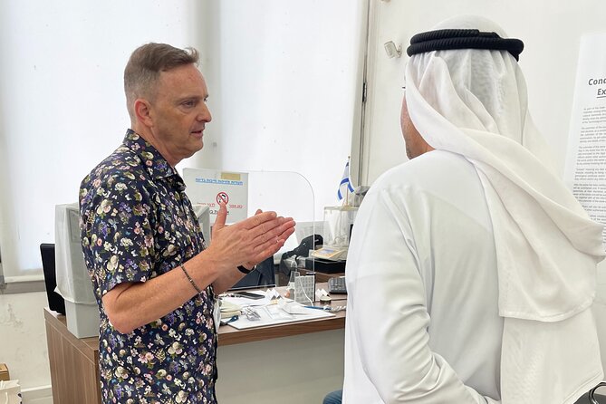 Exclusive Private Tour in The Israel Diamond Exchange - Coffee, truffles, and the diamond-dust souvenir