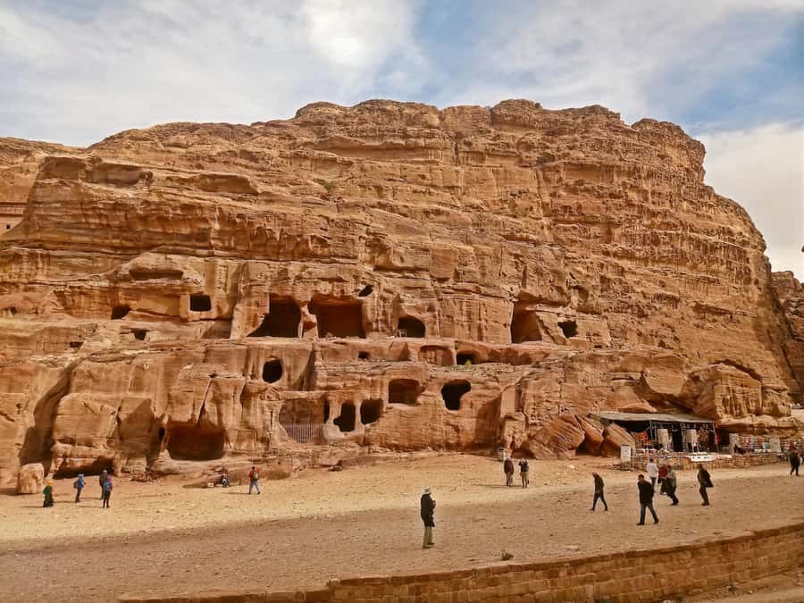 From Jerusalem: Full-Day Tour to Petra with Lunch - The long Jordanian drive to Petra