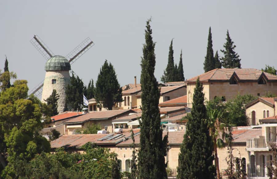 From Tel Aviv: City of David & Underground Jerusalem Tour - Mount Zion and the Tomb of David