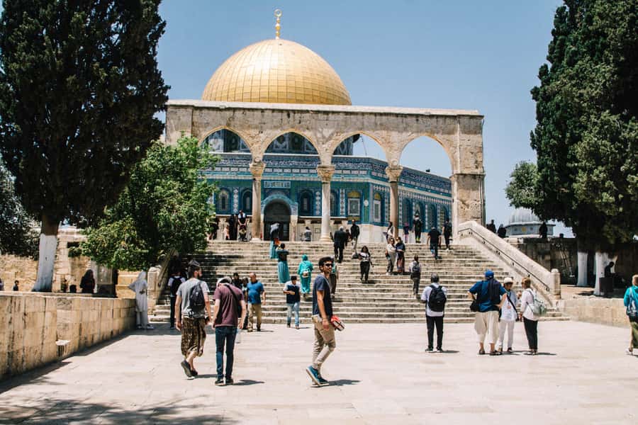 From Tel Aviv: Jerusalem Old City Guided Tour - Walking through all four quarters