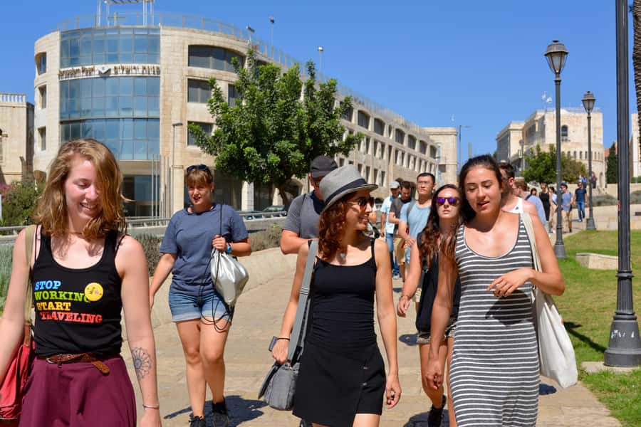 From Tel Aviv: Jerusalem Old City Guided Tour - Following the Via Dolorosa to the Holy Sepulchre