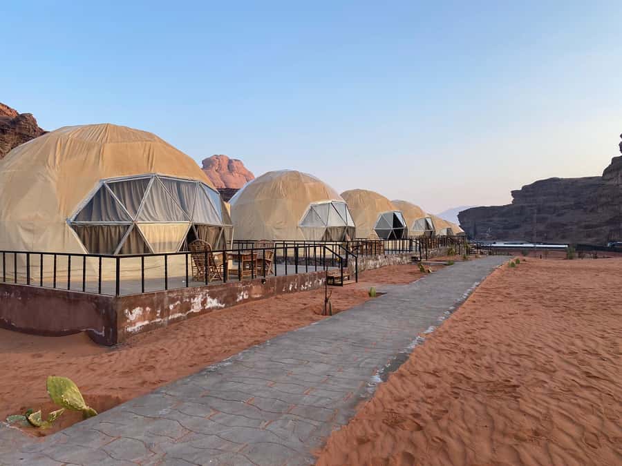 From Tel Aviv: Petra & Wadi Rum Glamping 2-Day Tour - Walking into Petra through the Siq