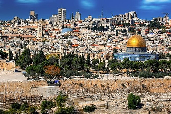 Groups and private tours to Israel and Joradn and other destinations. - Day 1: From the Mount of Olives into the Old City