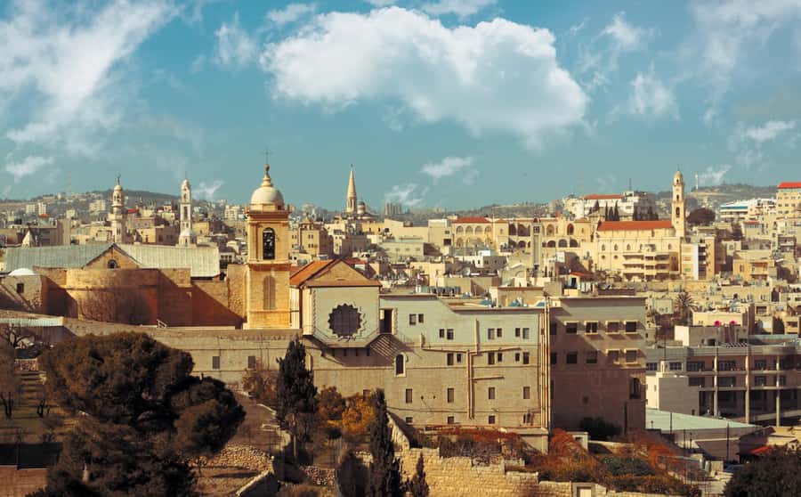 Jerusalem and Bethlehem Full-Day Tour from Jerusalem - Crossing into Bethlehem with a Palestinian guide
