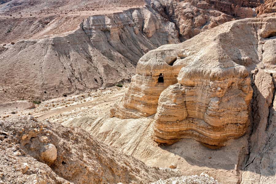 Jerusalem: Bethlehem, Jericho, and Jordan River Day Tour - Should you book the Bethlehem, Jericho, and Jordan River tour?