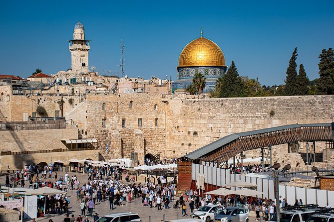 jerusalem classic tour - Following the Via Dolorosa through the Old City