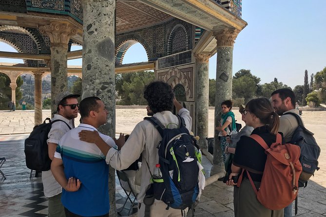 Jerusalem: Dual Narrative Tour - Why the dual-guide format matters in Jerusalem