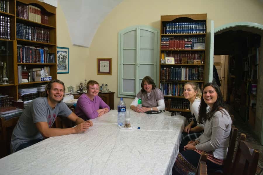 Jerusalem: Meet the Orthodox Jews Tour - What the neighborhood walk actually covers