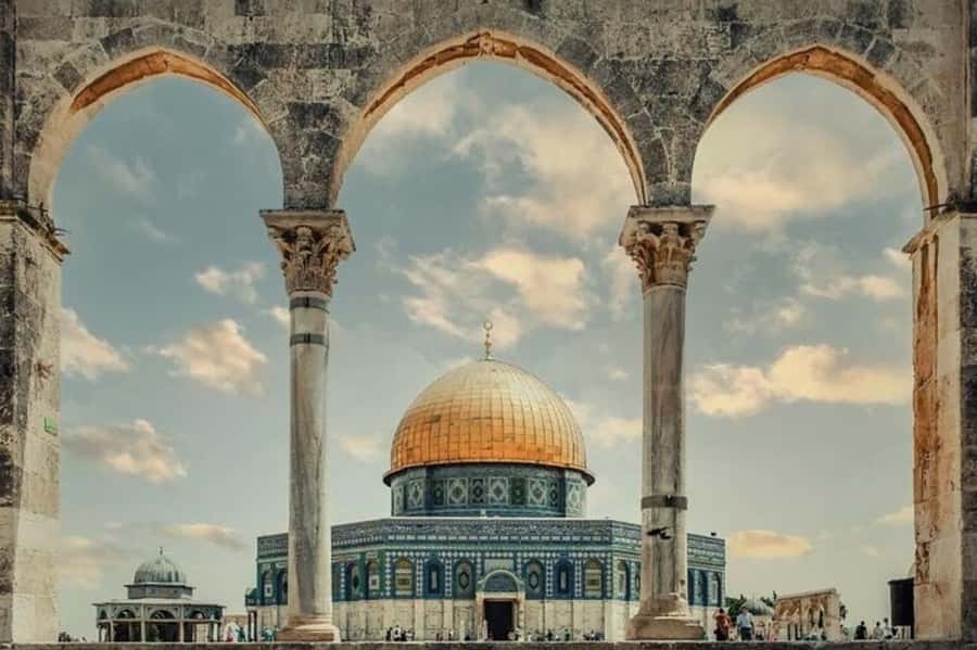 Jerusalem : Must-See Attractions Private Walking Tour - Starting near the Christian Quarter
