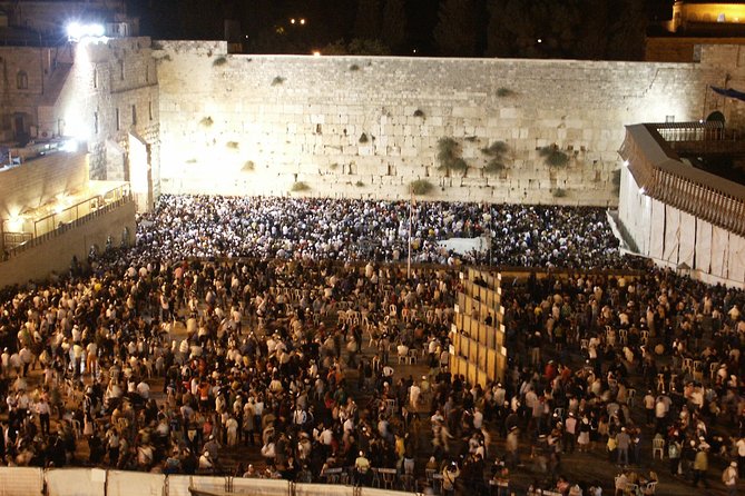 Jerusalem Old City Private Tour, from Tel Aviv - The Broad Wall and Jerusalem’s earliest defenses