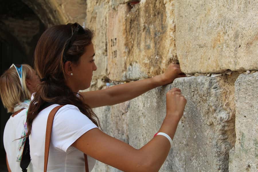 Jerusalem: Old City Shabbat Experience and Walking Tour - Price, timing, and practical value