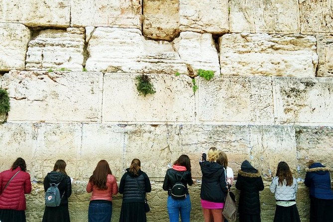 JERUSALEM private tour with ELAD VAZANA - Life in Israel & Palestine Then & Now - The Church of the Holy Sepulchre, explained chapel by chapel