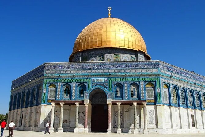 Jerusalem to Amman Private Transfer - The shuttle bus or VIP car stage