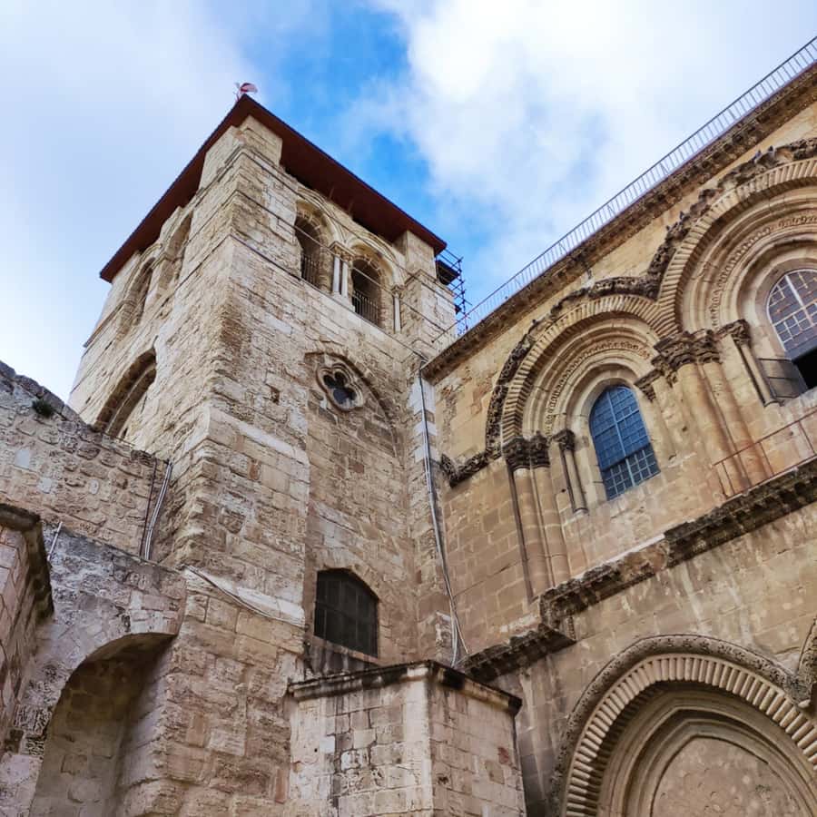 Jerusalem: Tour with Private Guide - Clothing, water, and the practical side of the walk