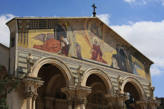 Jerusalem Walking Tour: In the Footsteps of Jesus - Crossing the Kidron Valley