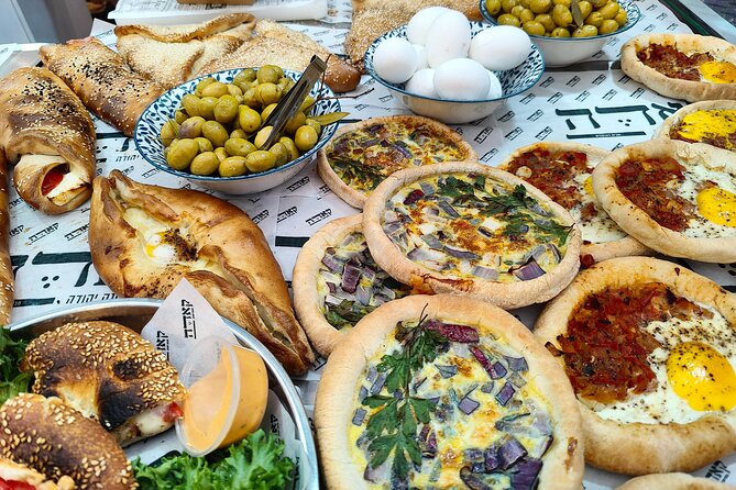 Mahane Yehuda Market food tour jerusalem - Seasonal produce and the practical lessons