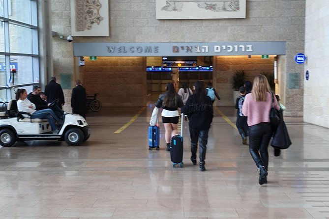 Package VIP Skip Line Services in BGN Airport with Transfer to Tel aviv Hotels - Arrival compared with departure