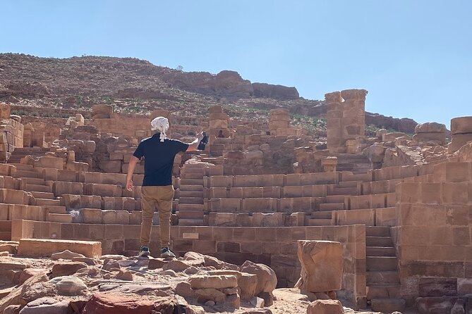 Petra 1-Day Tour from Eilat + FREE Traditional Lunch - Entering Petra through the Siq