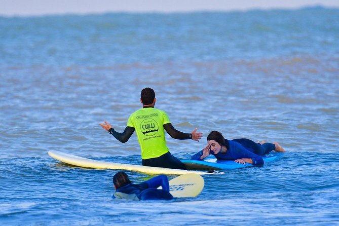 Professional Surfing lessons in the heart of Tel Aviv - The walk back brings the lesson together