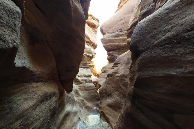 Red canyon jeep tour in Eilat - Red Canyon delivers the main adventure