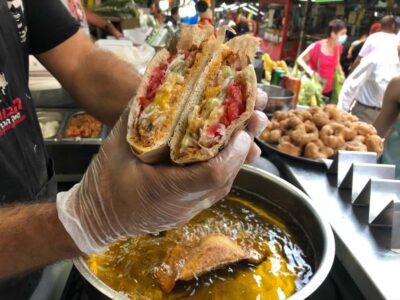 Tel Aviv: 2-Hour Carmel Market Tour in English with Lunch