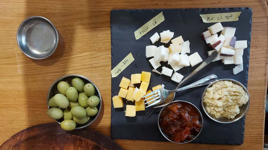 Tel Aviv: 2-Hour Jaffa Flea Market Tour with Tastings - The first tastings: Libyan kuskus and Middle Eastern pastries