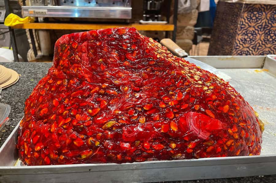 Tel Aviv: Carmel Market & Neighborhood Guided Walking Tour - How Katya’s guiding style could shape the visit