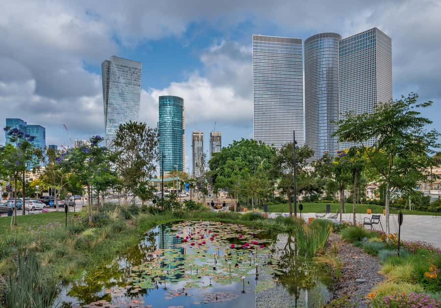 Tel Aviv: Florentin Saturday Walking Tour - HaMesila Park turns a former route into an art walk