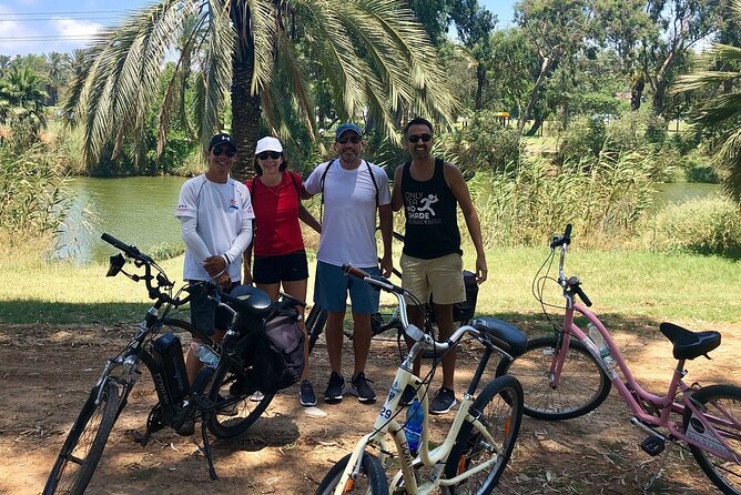 Tel Aviv Highlights Bike Tour - The Guide, Pace, and Riding Comfort