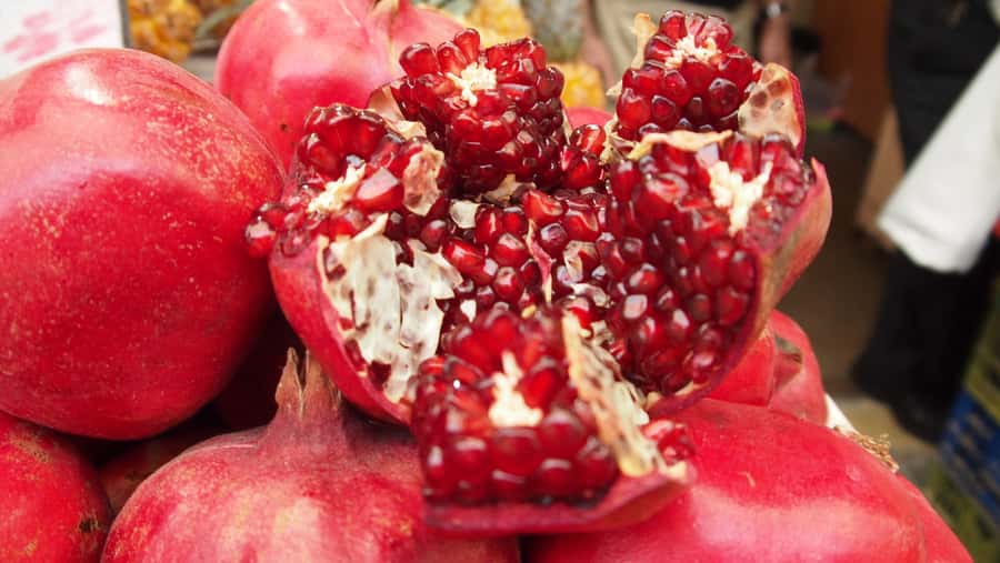 Tel Aviv: Jaffa & Carmel Market Walking Tour - Starting in Jaffa with sea air and old stone