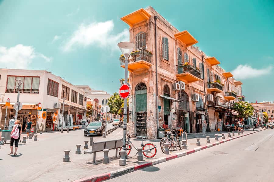 Tel Aviv: Jaffa & Carmel Market Walking Tour - Street art in Nahalat Binyamin and Florentin