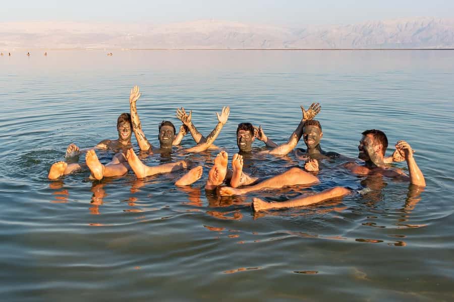 Tel Aviv: Masada National Park and Dead Sea Excursion - What the guide and vehicle add