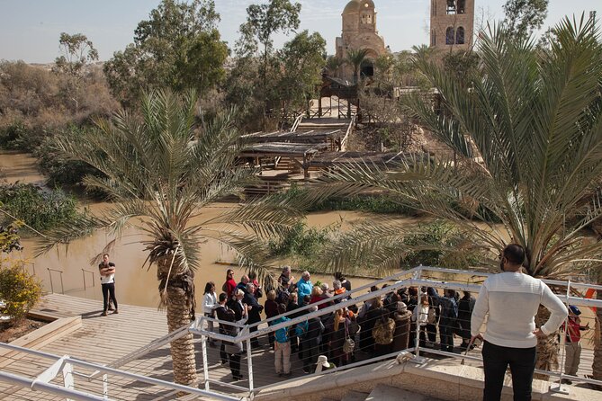 West Bank Tour from Jerusalem - The separation wall and Banksy’s artwork