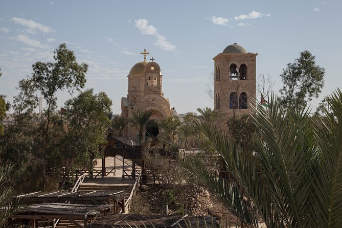 West Bank Tour from Jerusalem - Practical clothing, documents, and pace