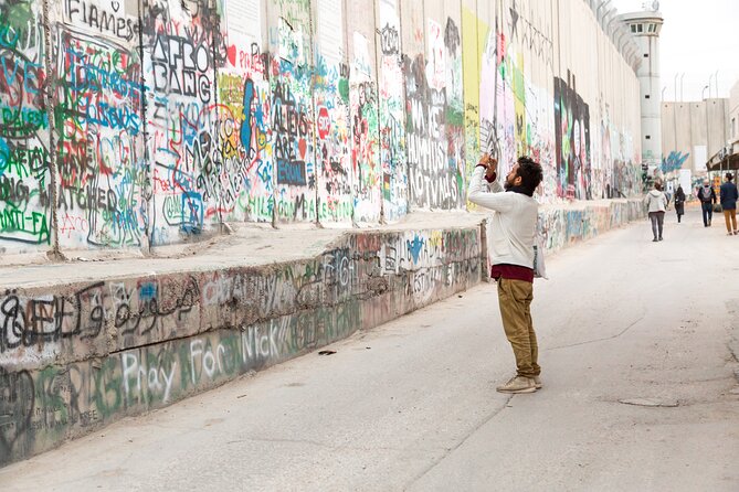 West Bank Tour from Jerusalem - Ramallah: a first look at Palestinian city life